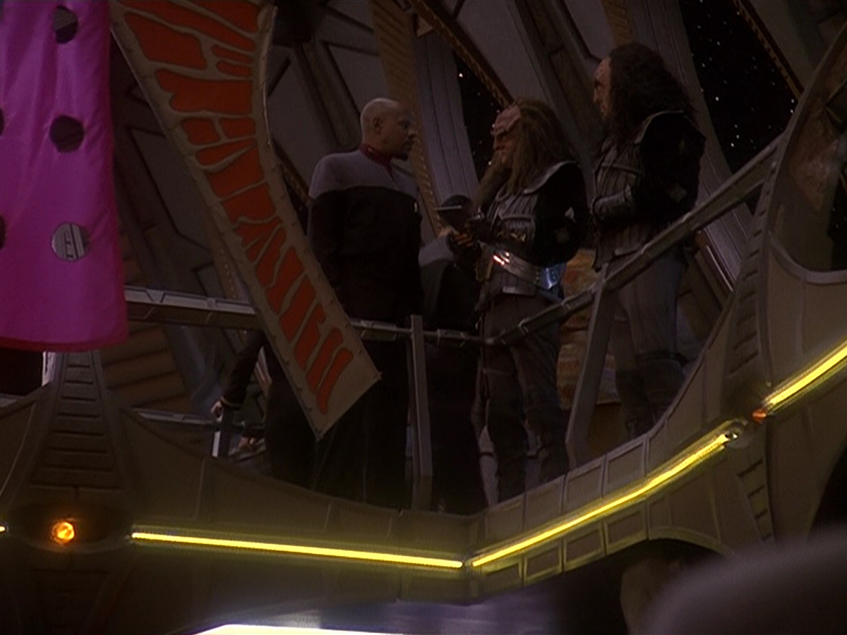 extant_StarTrek_DS9_5x15-ByInfernosLight_03623.jpg