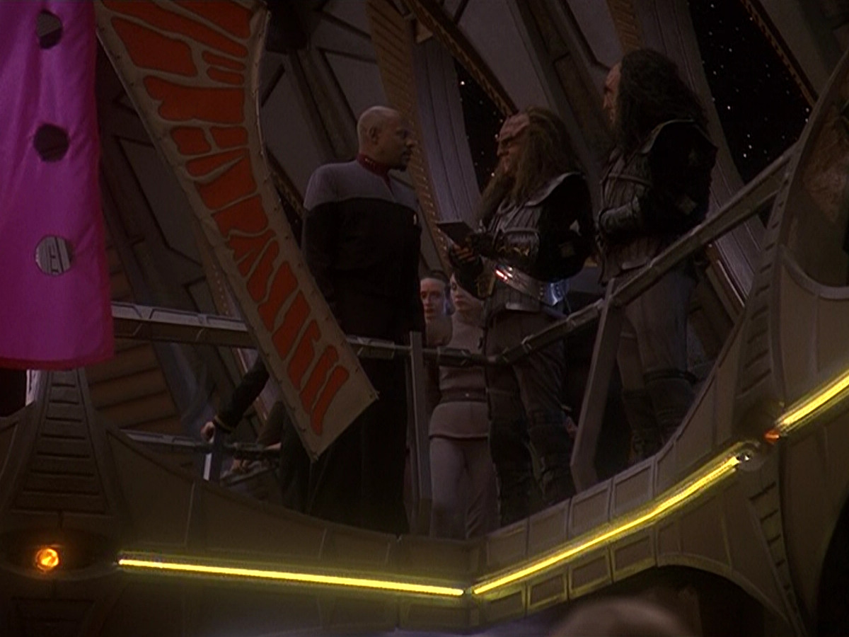 extant_StarTrek_DS9_5x15-ByInfernosLight_03625.jpg