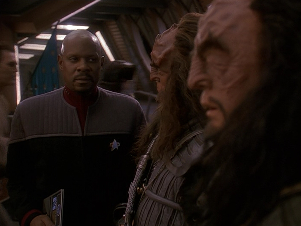 extant_StarTrek_DS9_5x15-ByInfernosLight_03667.jpg