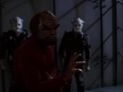Filename=extant_StarTrek_DS9_5x15-ByInfernosLight_01144.jpg
Filesize=124KiB
Dimensions=1200x900
Date added=Dec 20, 2019 extant_StarTrek_DS9_5x15-ByInfernosLight_01144.jpg