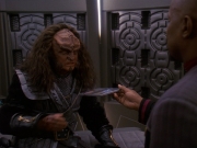 extant_StarTrek_DS9_5x15-ByInfernosLight_01469.jpg
