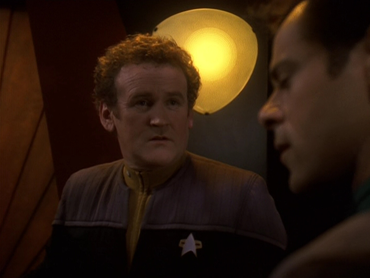 extant_StarTrek_DS9_5x16-DoctorBashirIPresume_00221.jpg