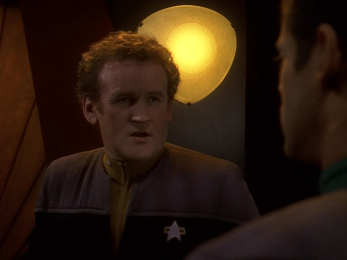 extant_StarTrek_DS9_5x16-DoctorBashirIPresume_00224.jpg