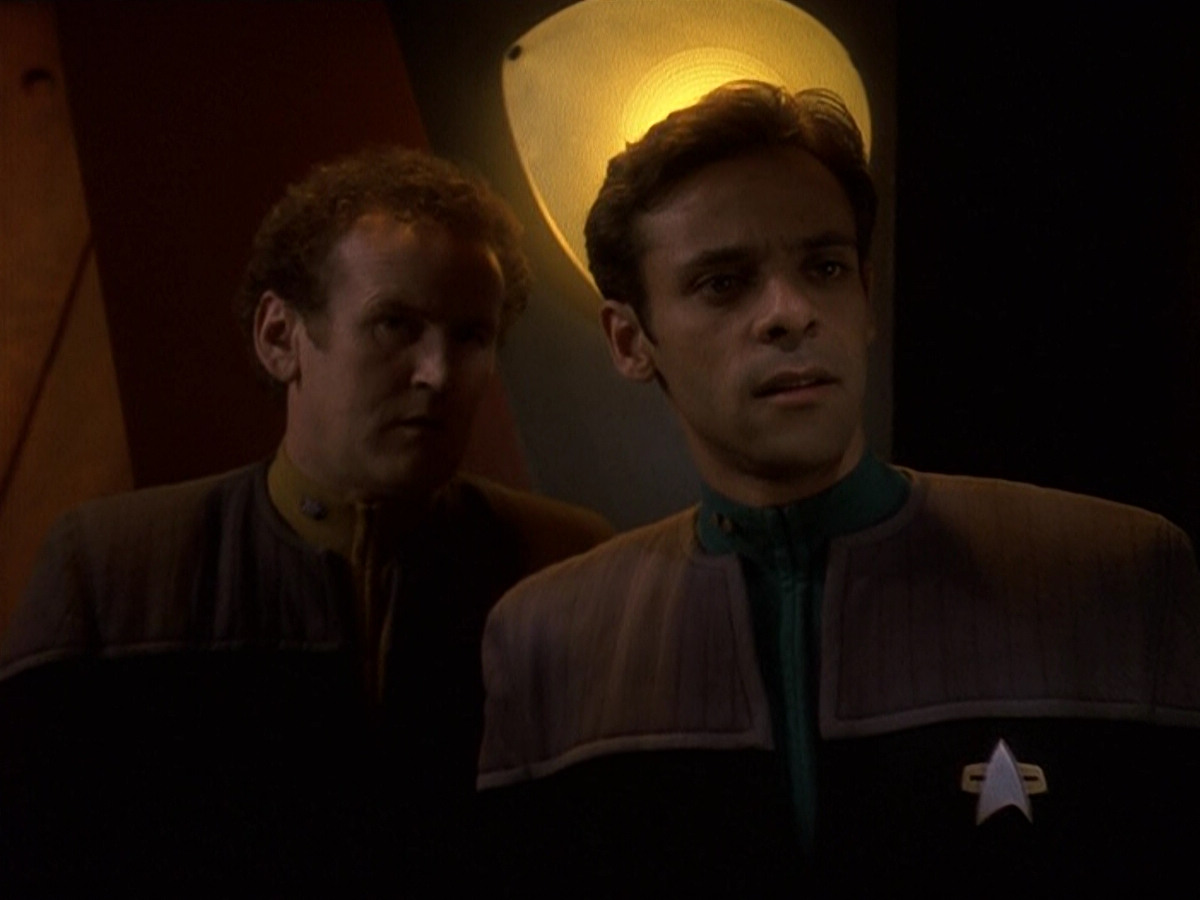 extant_StarTrek_DS9_5x16-DoctorBashirIPresume_00246.jpg