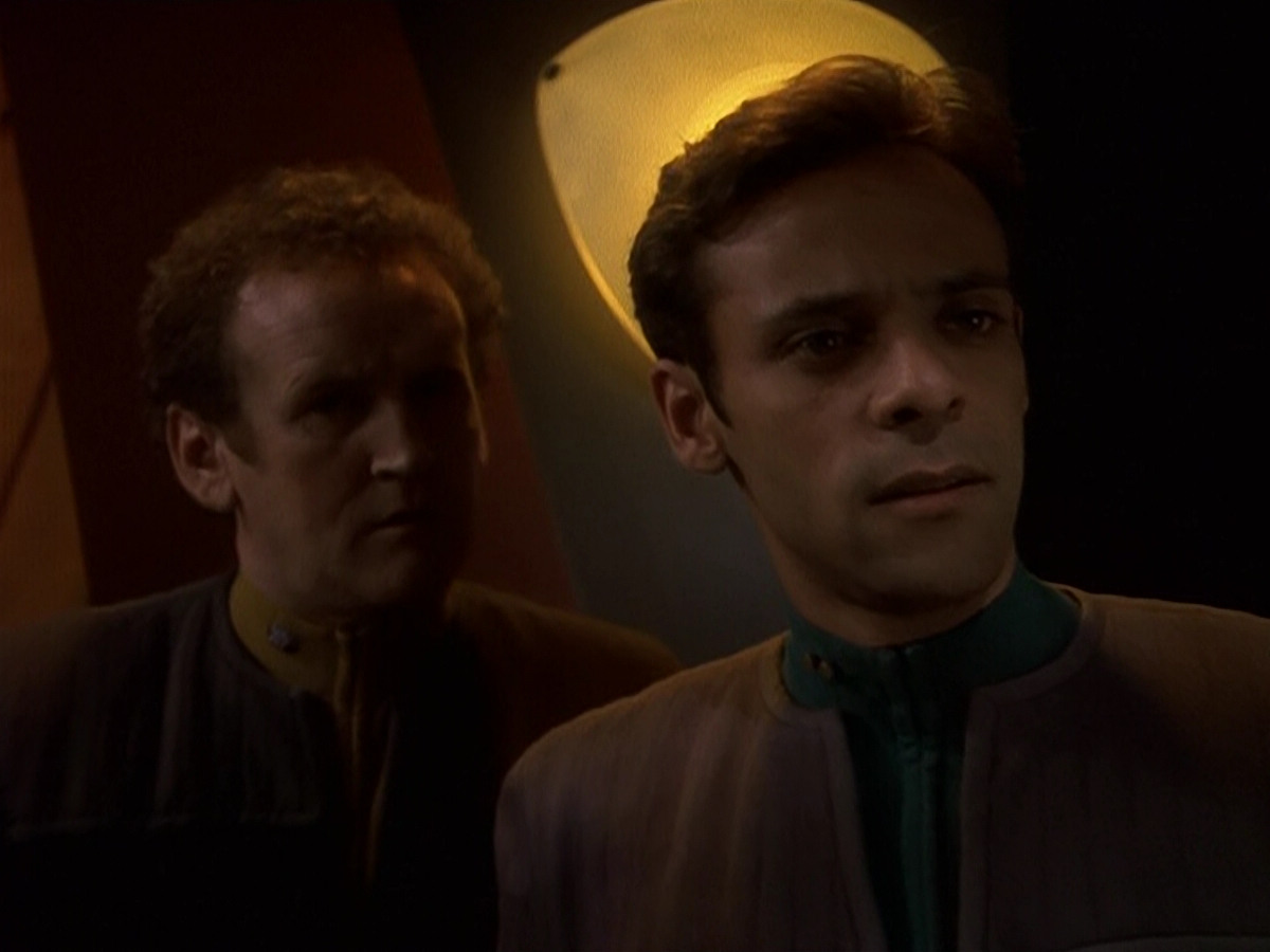 extant_StarTrek_DS9_5x16-DoctorBashirIPresume_00249.jpg