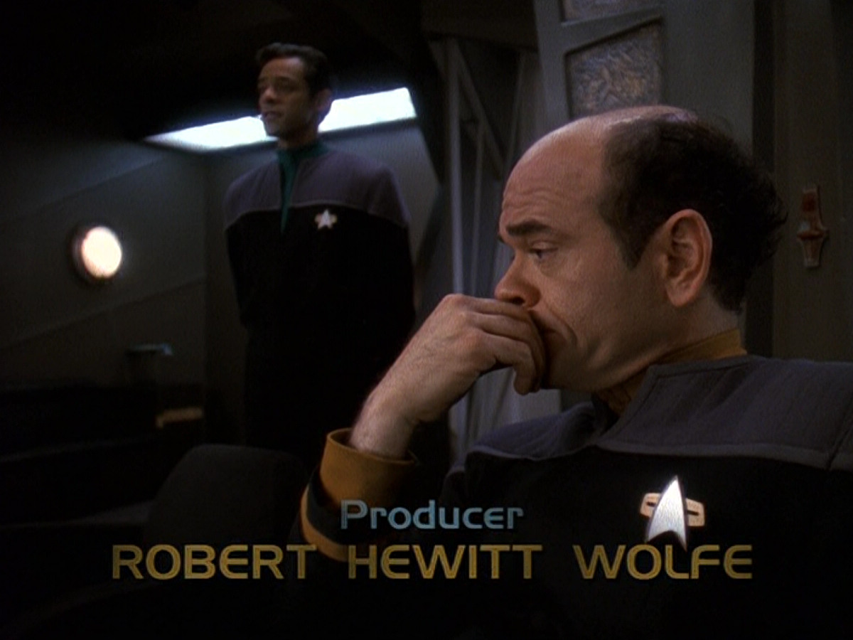 extant_StarTrek_DS9_5x16-DoctorBashirIPresume_00495.jpg