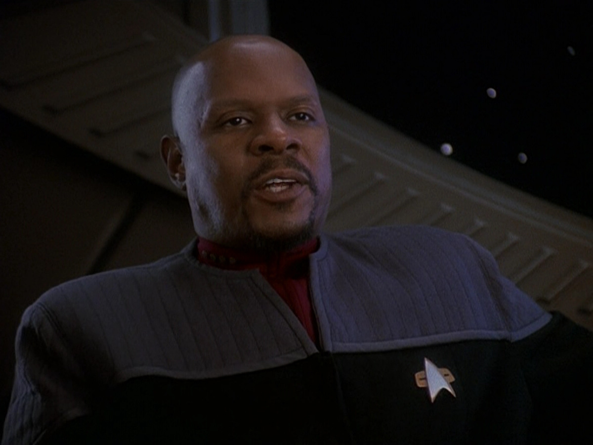 extant_StarTrek_DS9_5x16-DoctorBashirIPresume_00509.jpg
