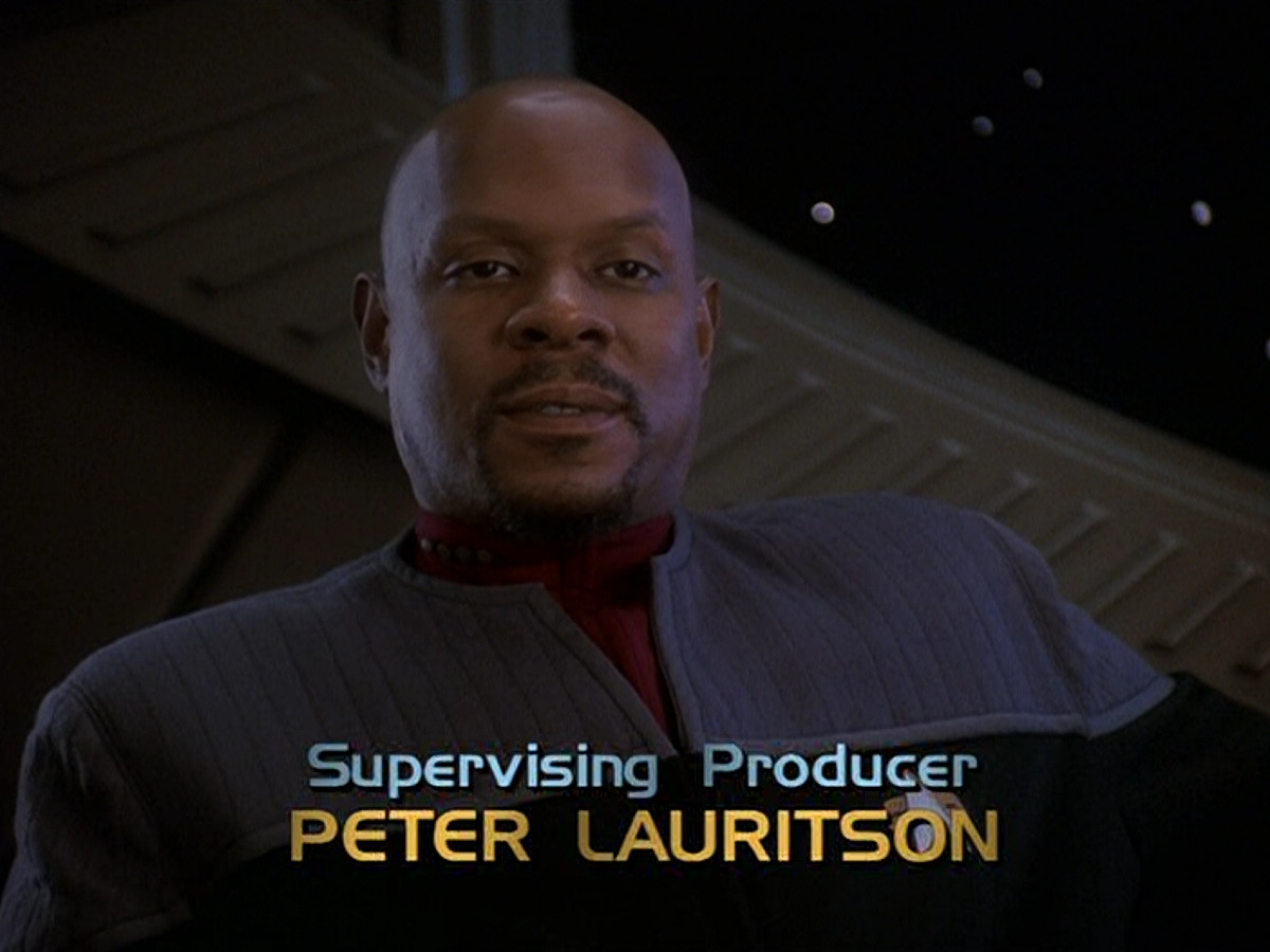 extant_StarTrek_DS9_5x16-DoctorBashirIPresume_00534.jpg