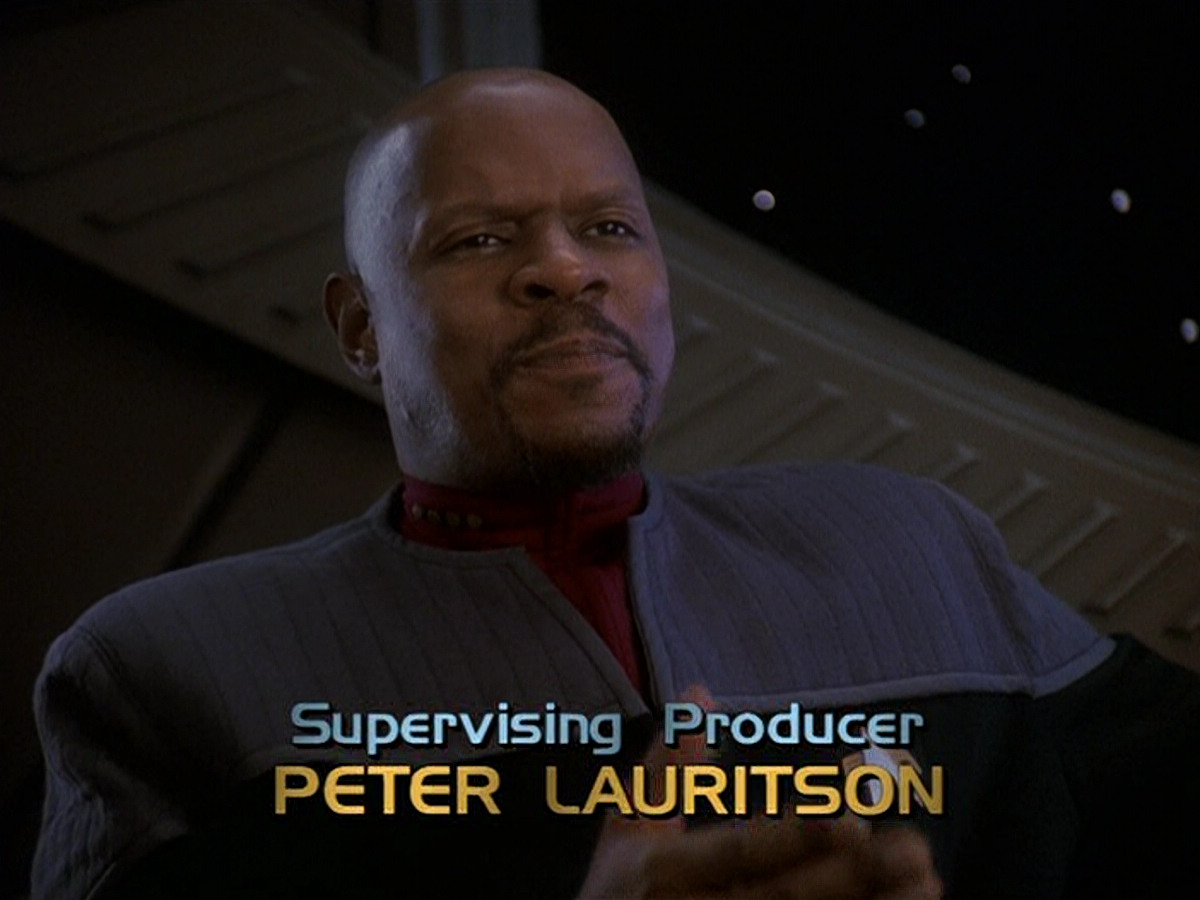 extant_StarTrek_DS9_5x16-DoctorBashirIPresume_00536.jpg