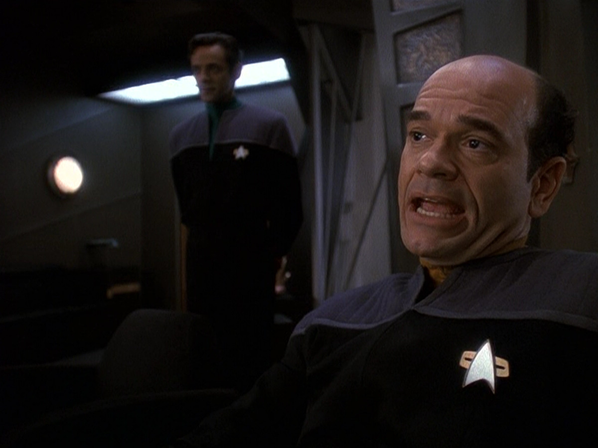 extant_StarTrek_DS9_5x16-DoctorBashirIPresume_00553.jpg