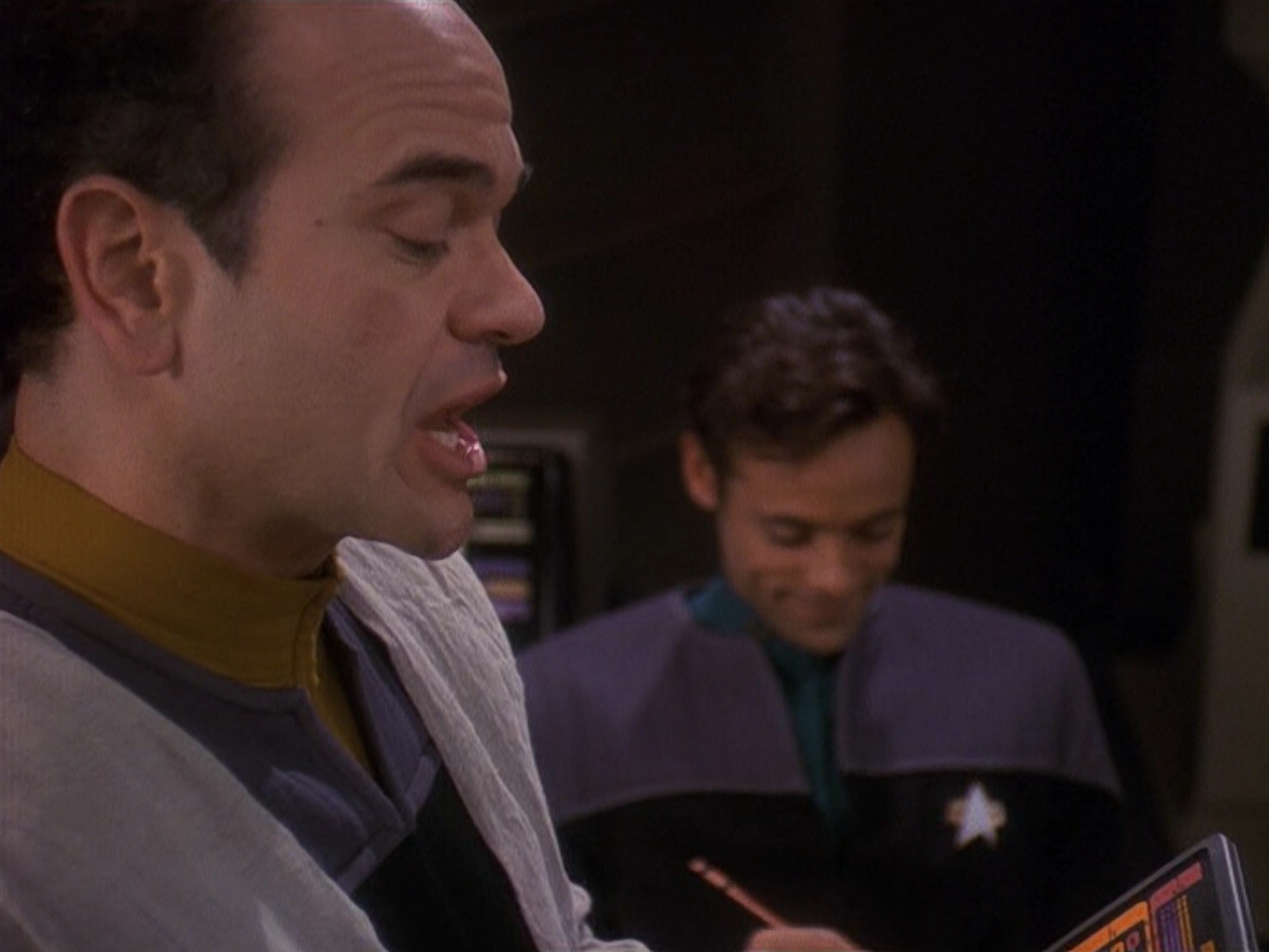 extant_StarTrek_DS9_5x16-DoctorBashirIPresume_00631.jpg