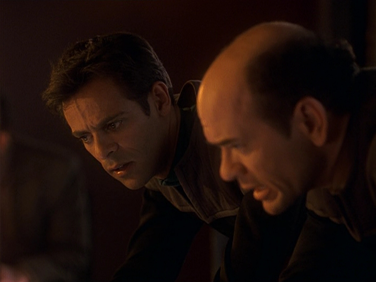 extant_StarTrek_DS9_5x16-DoctorBashirIPresume_00746.jpg