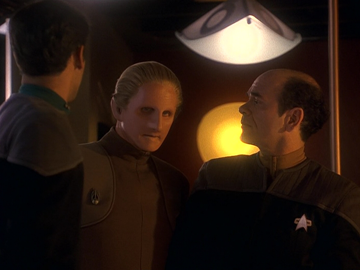 extant_StarTrek_DS9_5x16-DoctorBashirIPresume_00760.jpg