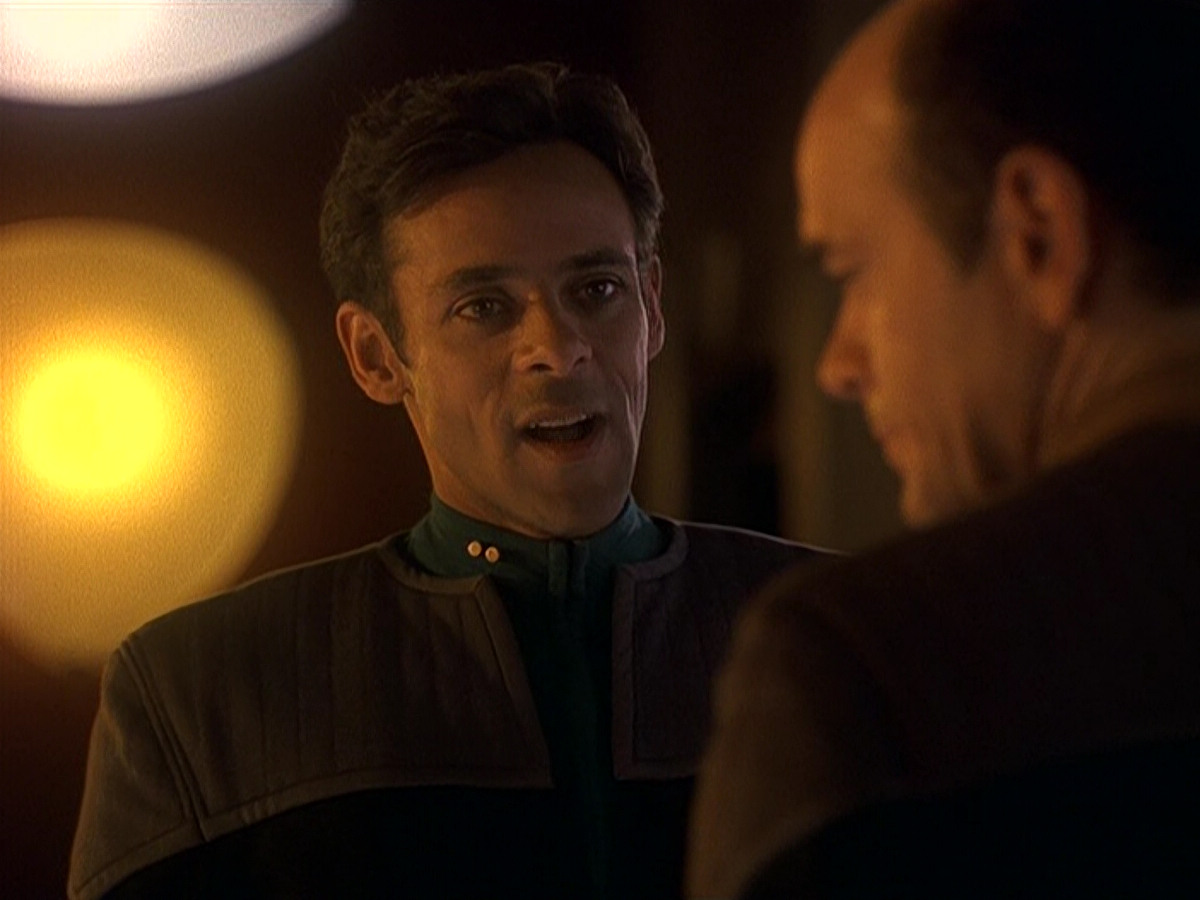 extant_StarTrek_DS9_5x16-DoctorBashirIPresume_00787.jpg