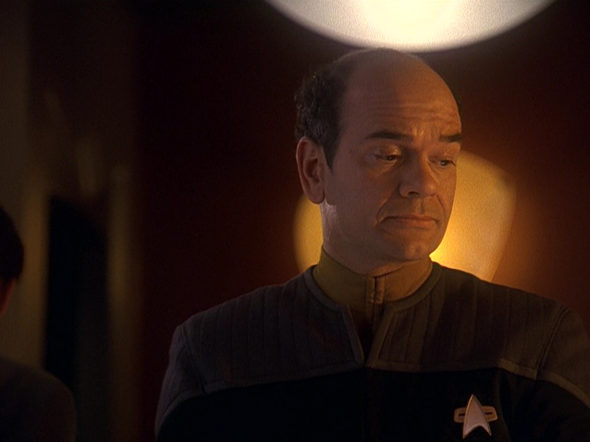 extant_StarTrek_DS9_5x16-DoctorBashirIPresume_00823.jpg