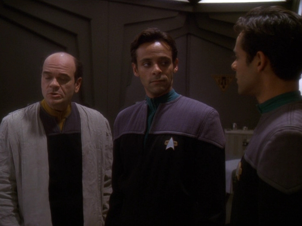 extant_StarTrek_DS9_5x16-DoctorBashirIPresume_00963.jpg