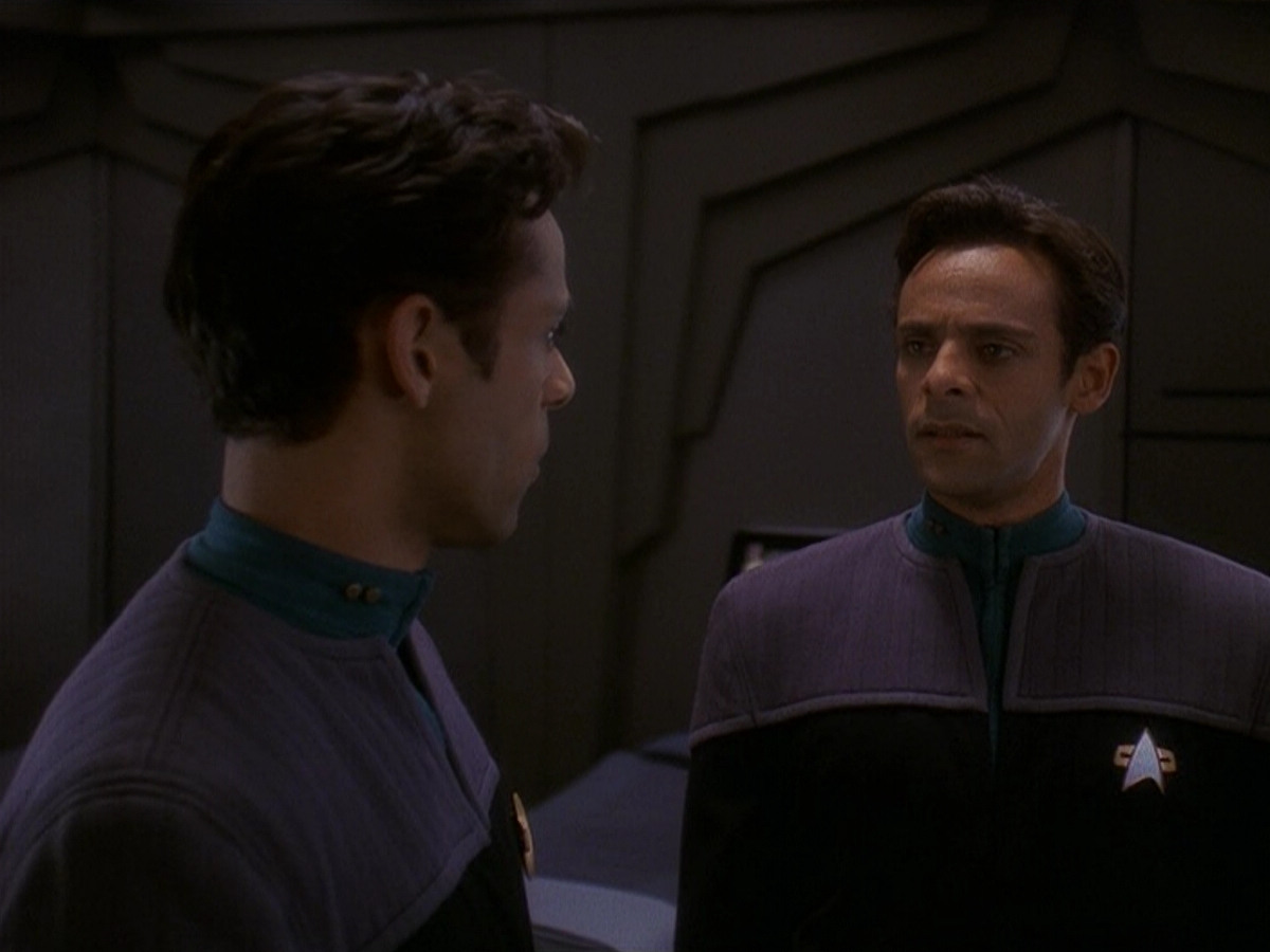 extant_StarTrek_DS9_5x16-DoctorBashirIPresume_00981.jpg