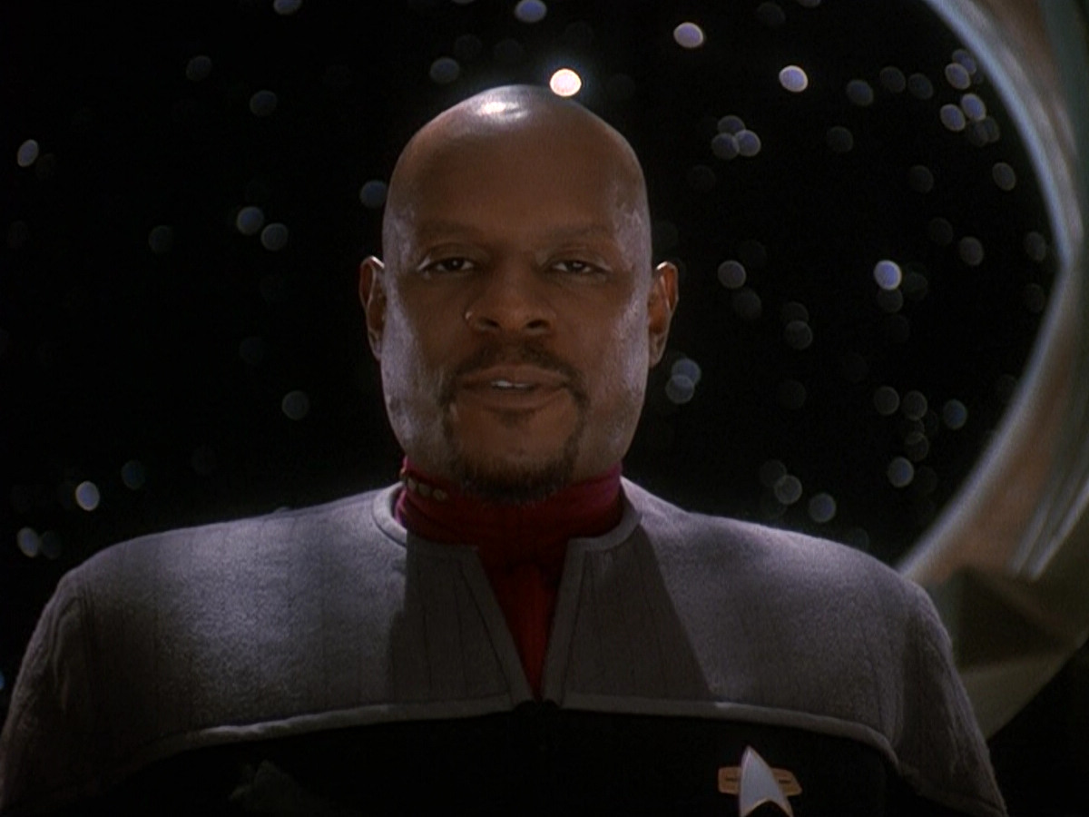 extant_StarTrek_DS9_5x16-DoctorBashirIPresume_01004.jpg