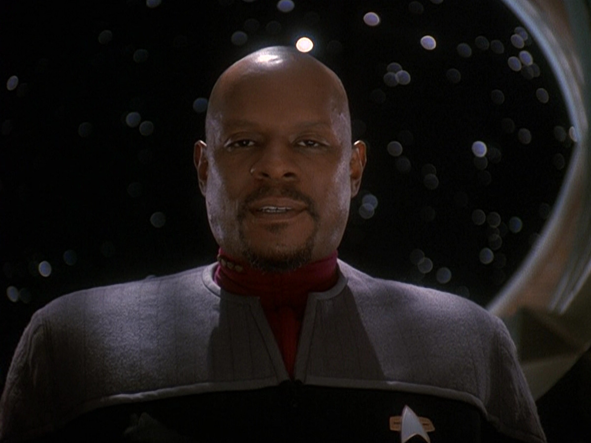 extant_StarTrek_DS9_5x16-DoctorBashirIPresume_01005.jpg