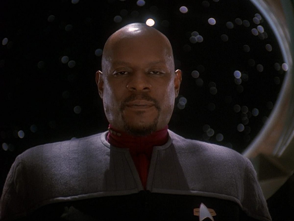 extant_StarTrek_DS9_5x16-DoctorBashirIPresume_01006.jpg