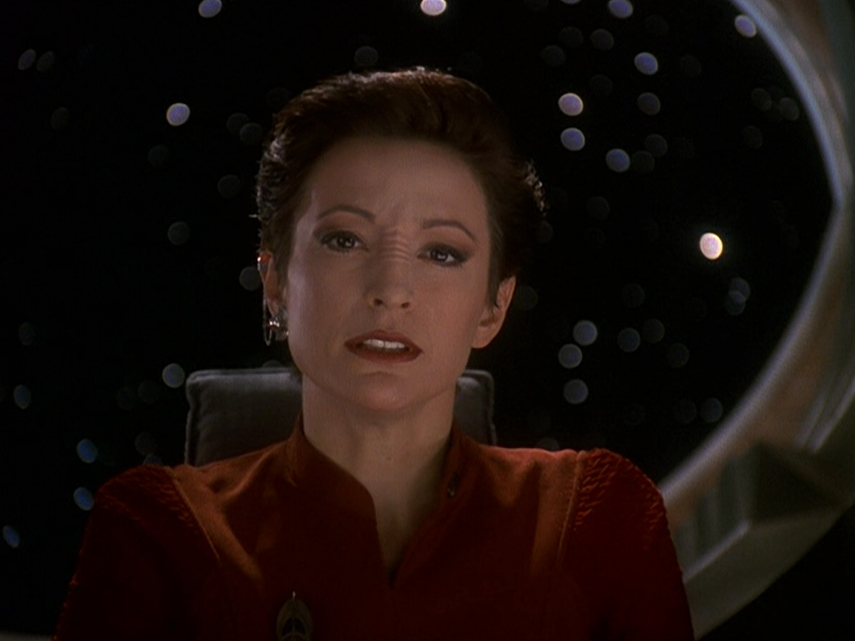 extant_StarTrek_DS9_5x16-DoctorBashirIPresume_01029.jpg