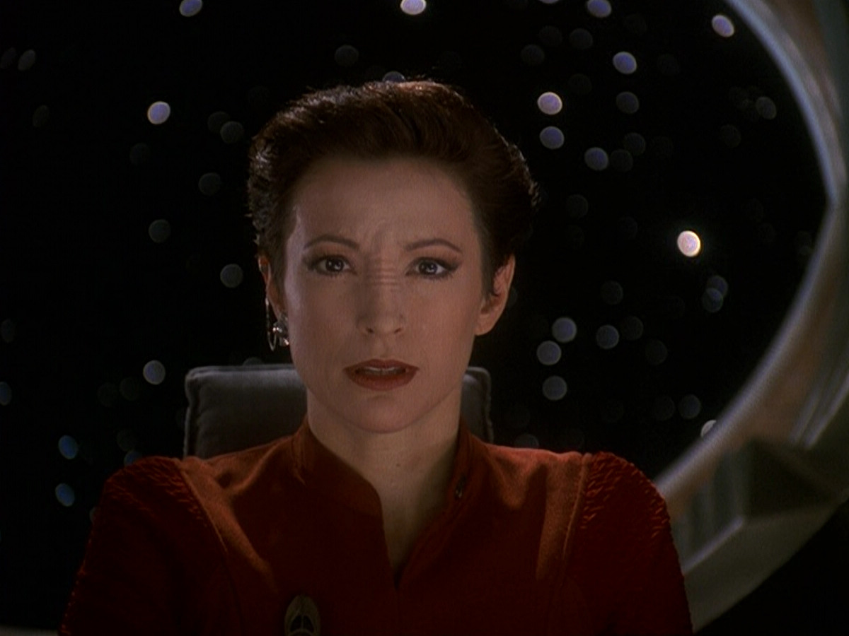 extant_StarTrek_DS9_5x16-DoctorBashirIPresume_01034.jpg