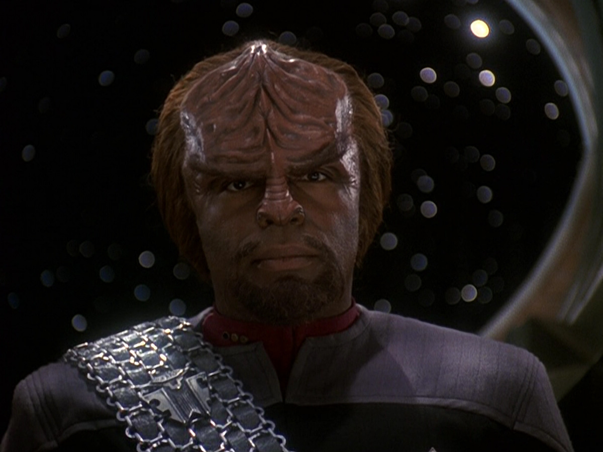 extant_StarTrek_DS9_5x16-DoctorBashirIPresume_01064.jpg