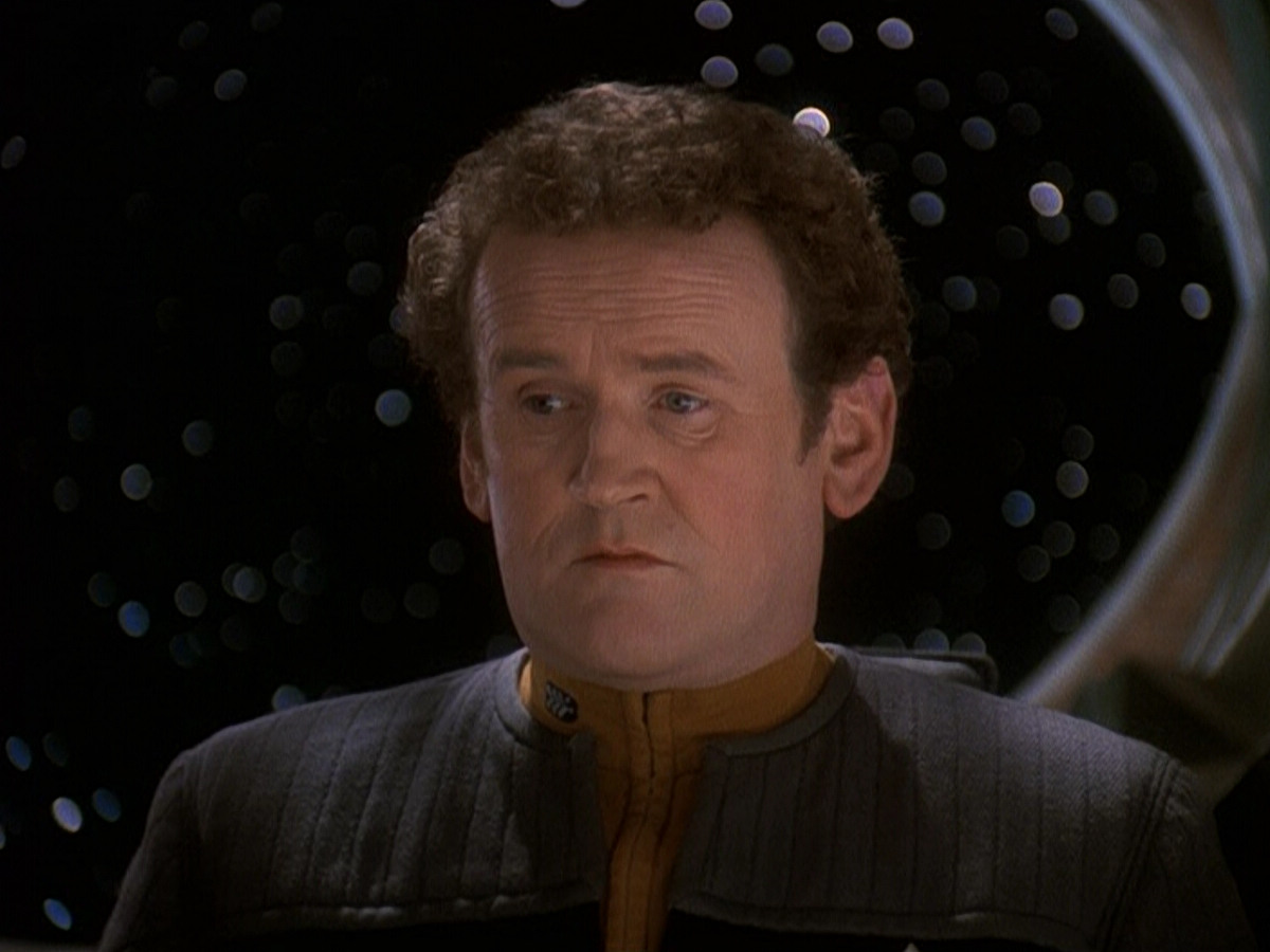 extant_StarTrek_DS9_5x16-DoctorBashirIPresume_01079.jpg