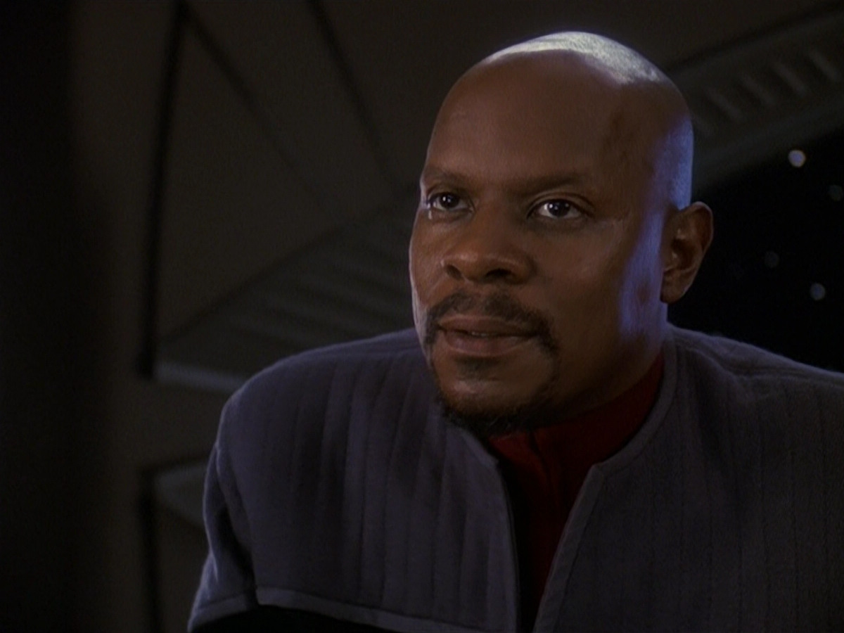 extant_StarTrek_DS9_5x16-DoctorBashirIPresume_01326.jpg