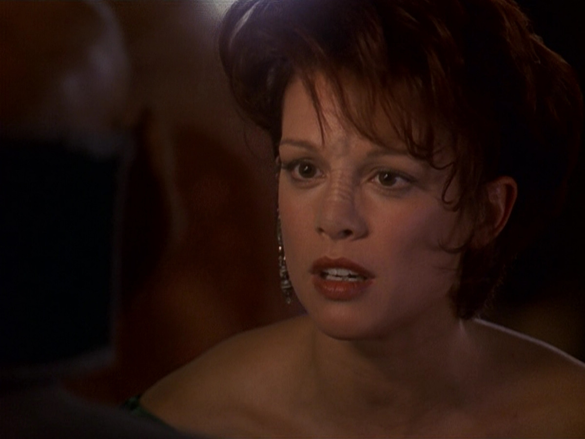 extant_StarTrek_DS9_5x16-DoctorBashirIPresume_02111.jpg