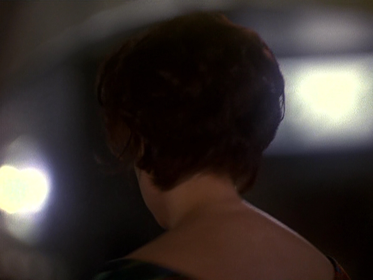 extant_StarTrek_DS9_5x16-DoctorBashirIPresume_02138.jpg