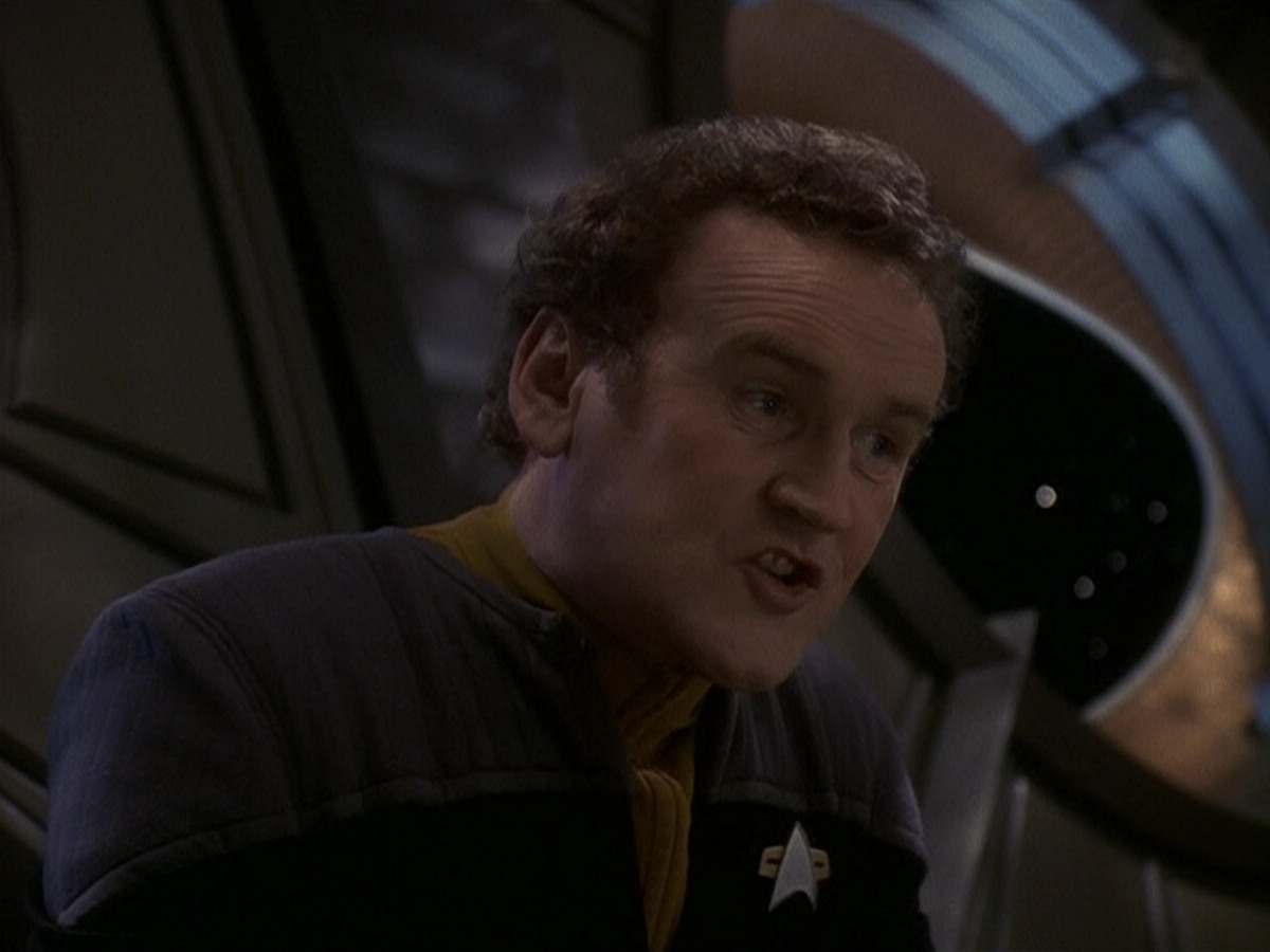extant_StarTrek_DS9_5x16-DoctorBashirIPresume_02335.jpg