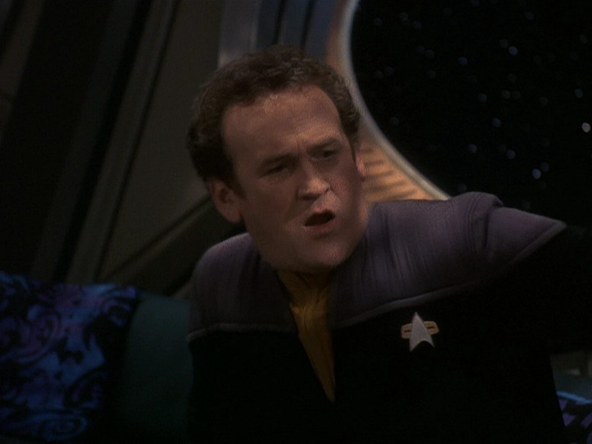 extant_StarTrek_DS9_5x16-DoctorBashirIPresume_02669.jpg