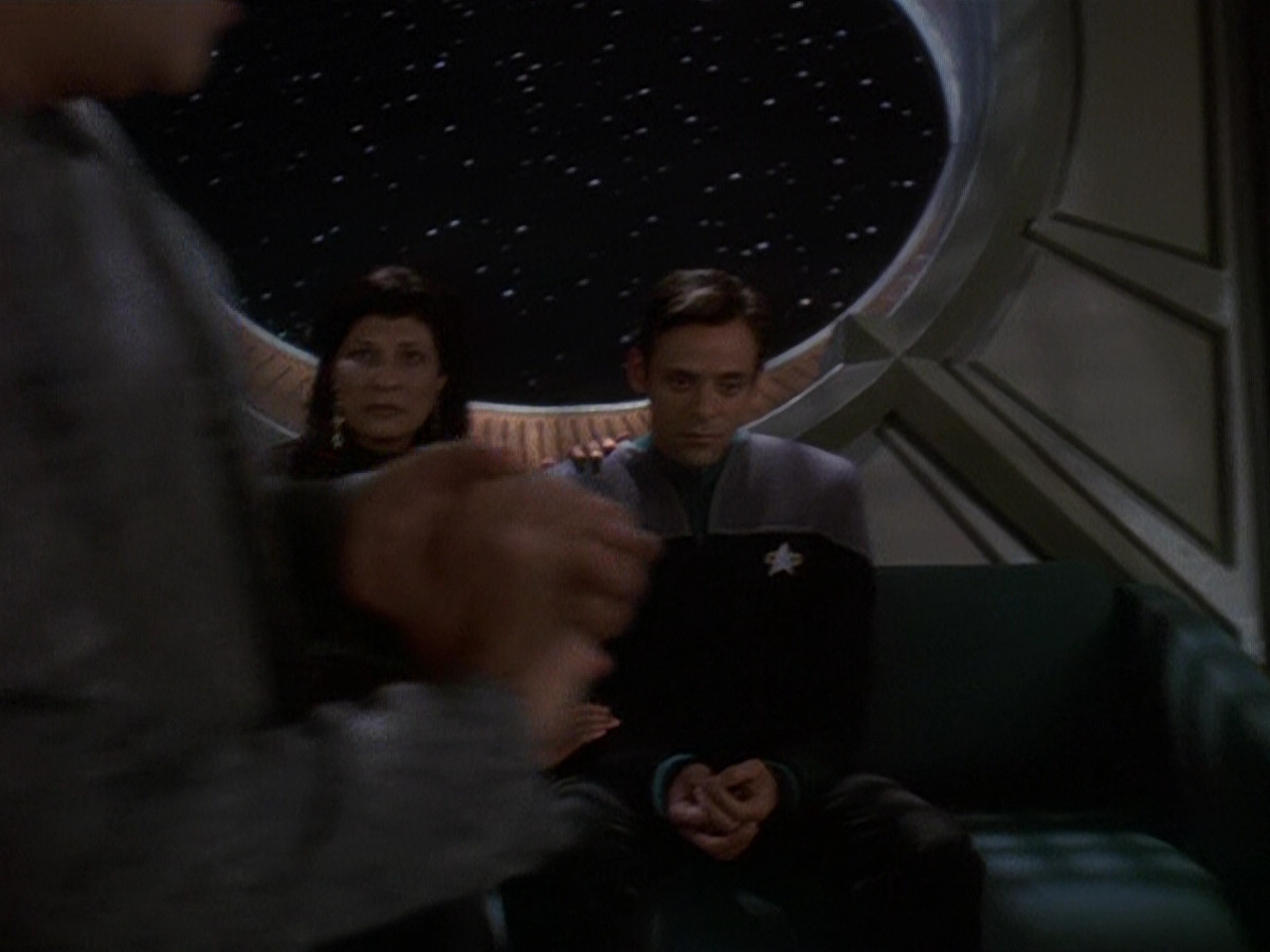 extant_StarTrek_DS9_5x16-DoctorBashirIPresume_02871.jpg