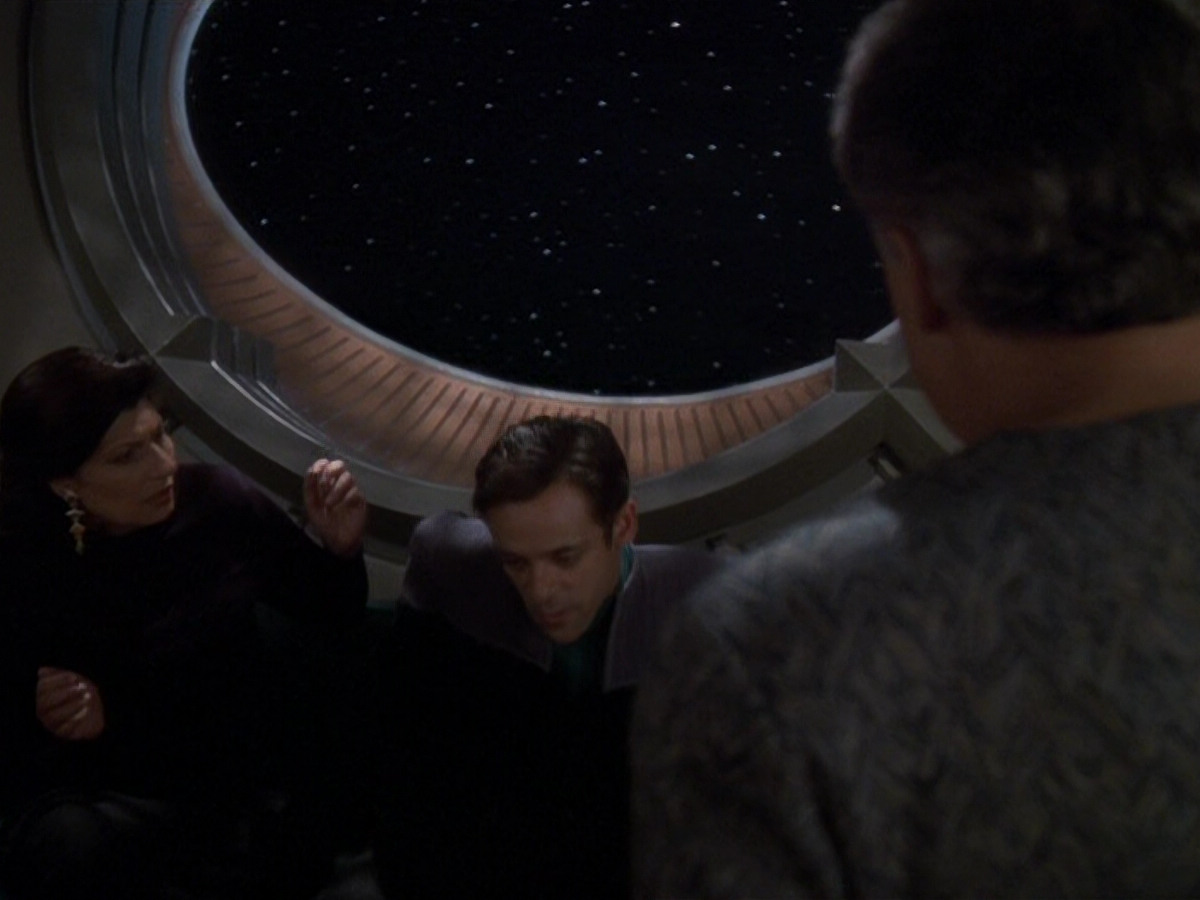 extant_StarTrek_DS9_5x16-DoctorBashirIPresume_02895.jpg