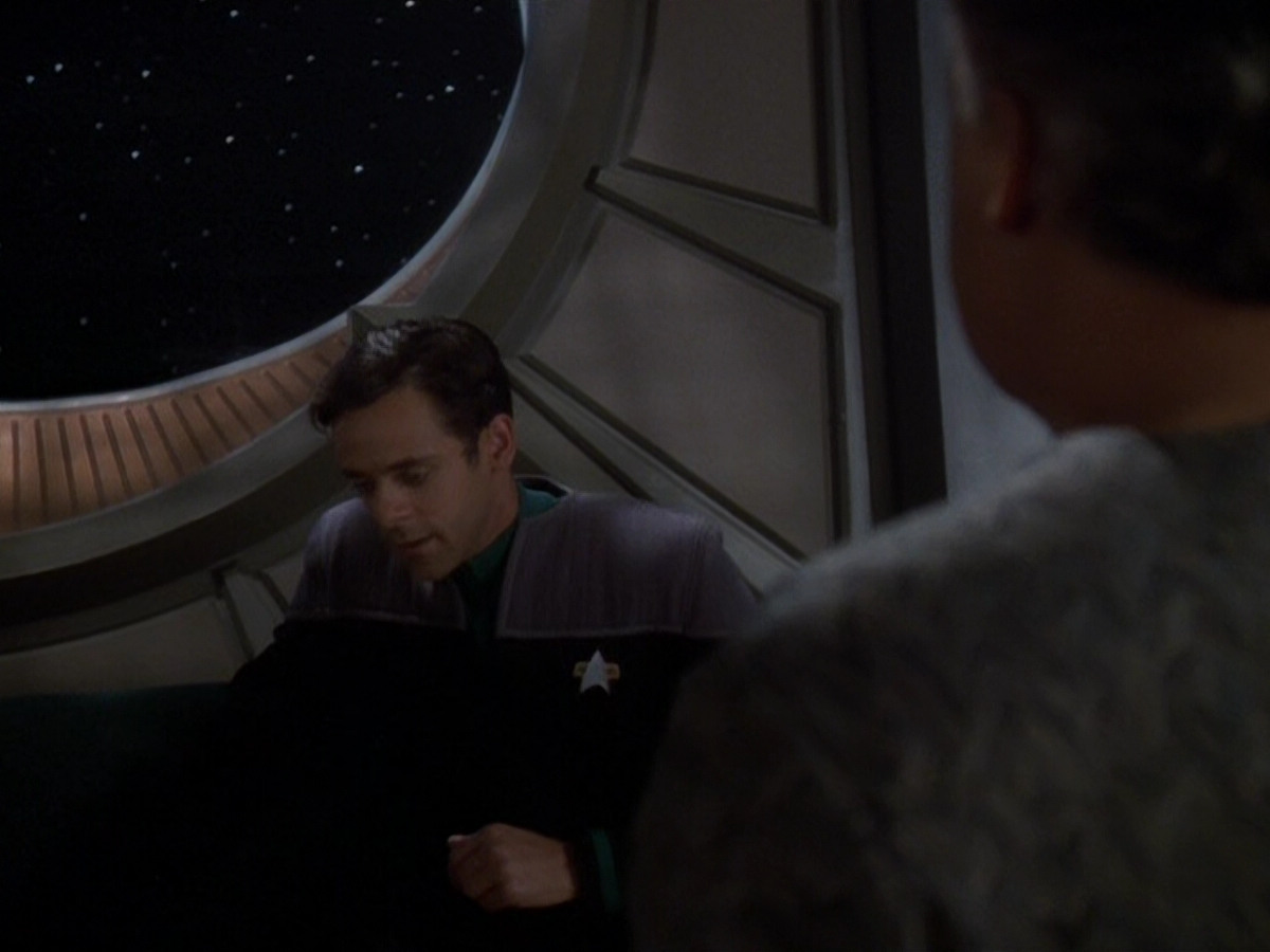 extant_StarTrek_DS9_5x16-DoctorBashirIPresume_02899.jpg