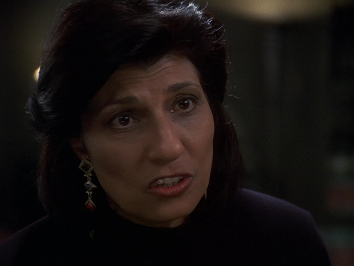 extant_StarTrek_DS9_5x16-DoctorBashirIPresume_03123.jpg