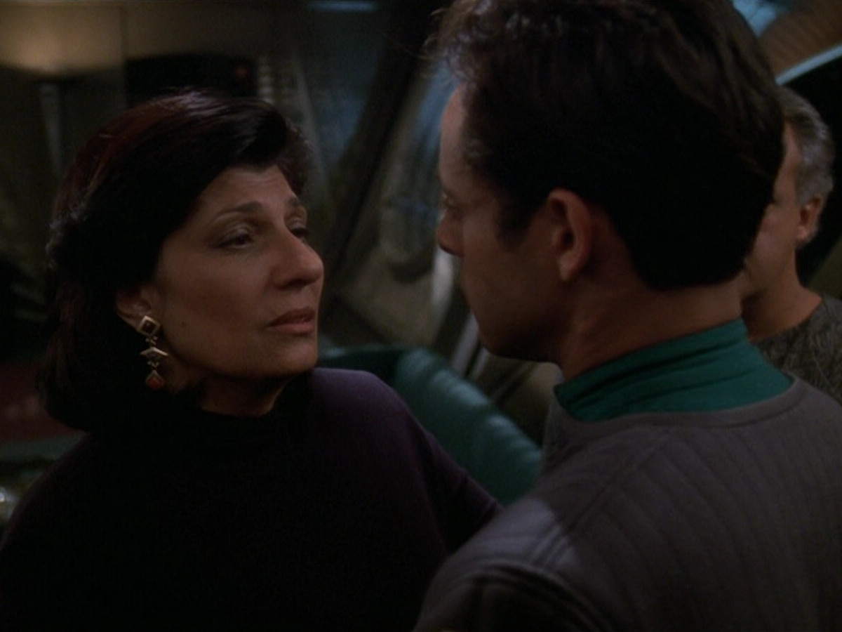 extant_StarTrek_DS9_5x16-DoctorBashirIPresume_03172.jpg