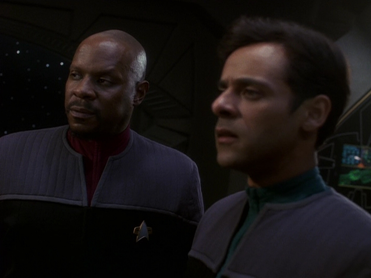 extant_StarTrek_DS9_5x16-DoctorBashirIPresume_03277.jpg
