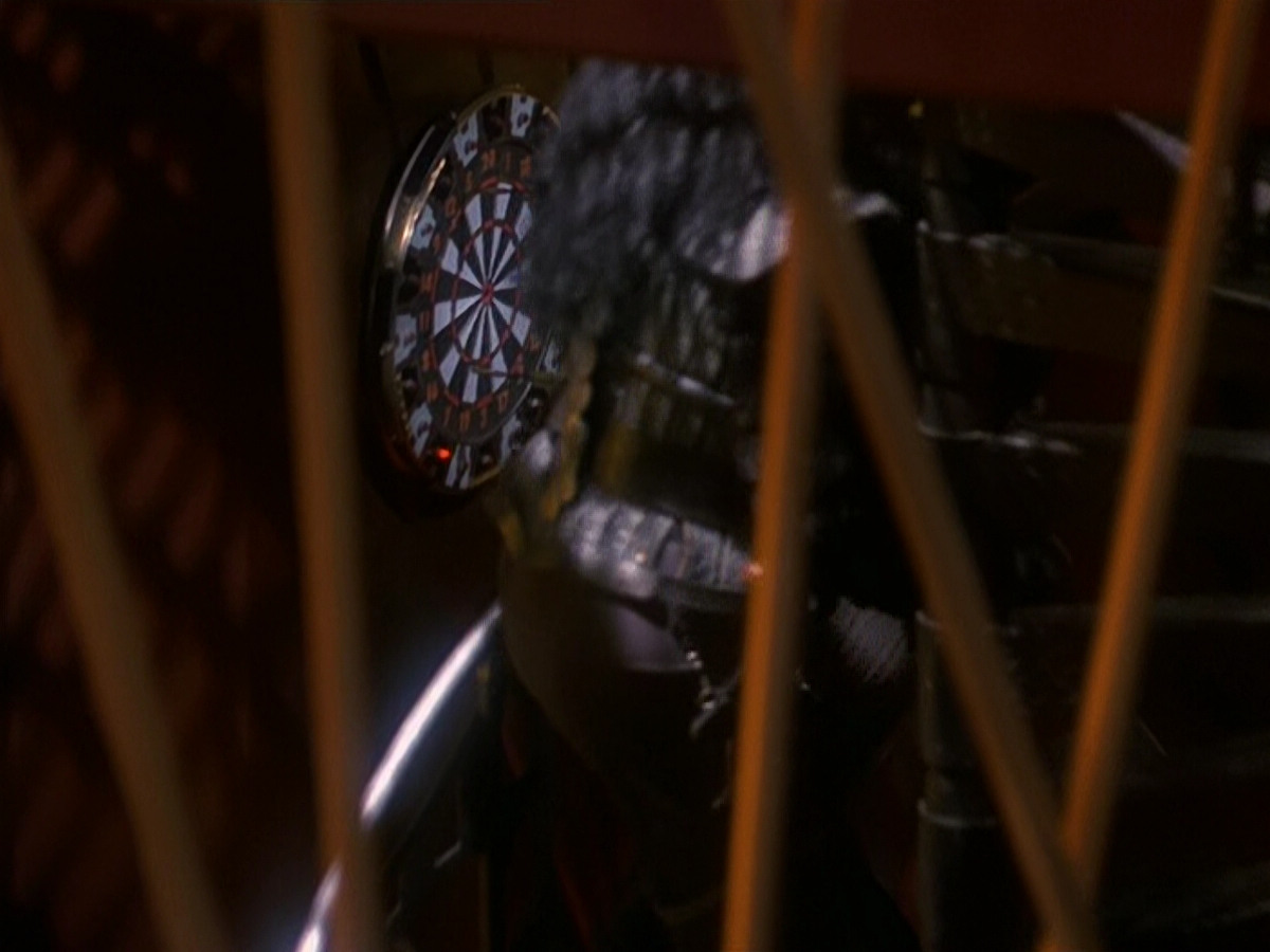 extant_StarTrek_DS9_5x16-DoctorBashirIPresume_03639.jpg