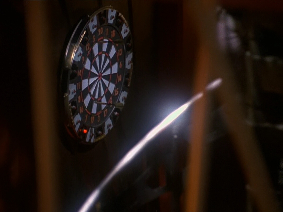 extant_StarTrek_DS9_5x16-DoctorBashirIPresume_03640.jpg