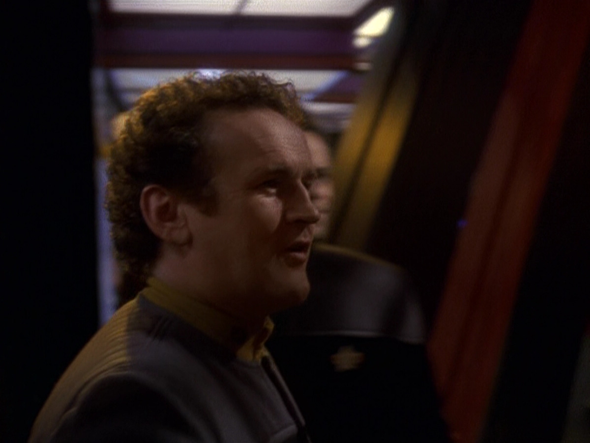 extant_StarTrek_DS9_5x16-DoctorBashirIPresume_03665.jpg