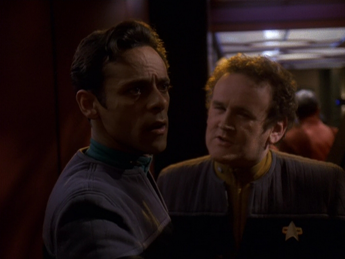 extant_StarTrek_DS9_5x16-DoctorBashirIPresume_03688.jpg
