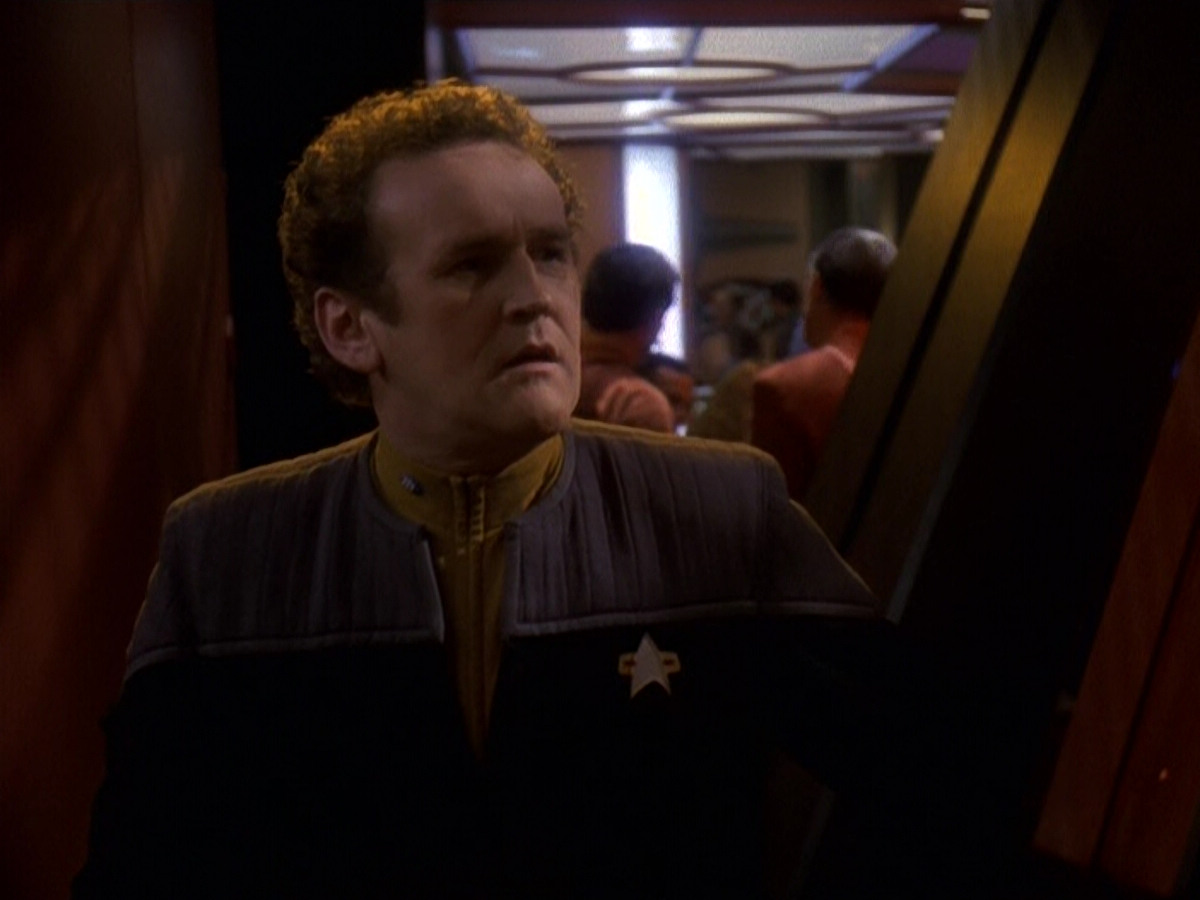 extant_StarTrek_DS9_5x16-DoctorBashirIPresume_03697.jpg