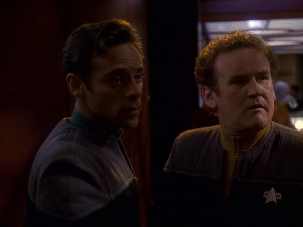 extant_StarTrek_DS9_5x16-DoctorBashirIPresume_03720.jpg