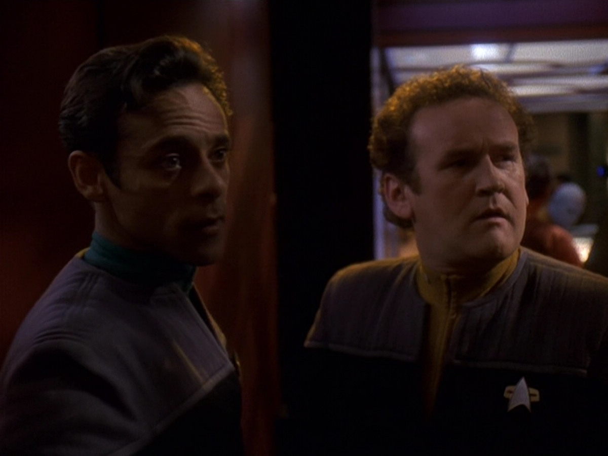 extant_StarTrek_DS9_5x16-DoctorBashirIPresume_03725.jpg