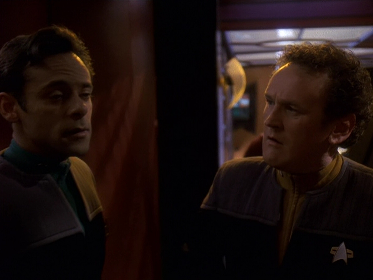 extant_StarTrek_DS9_5x16-DoctorBashirIPresume_03729.jpg