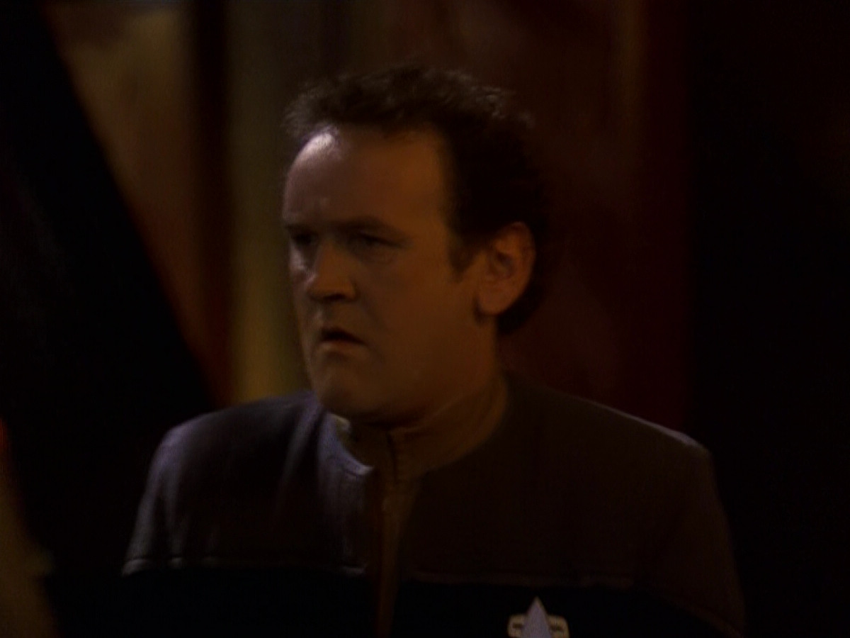 extant_StarTrek_DS9_5x16-DoctorBashirIPresume_03746.jpg