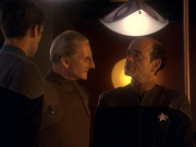extant_StarTrek_DS9_5x16-DoctorBashirIPresume_00784.jpg