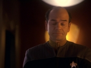 extant_StarTrek_DS9_5x16-DoctorBashirIPresume_00824.jpg